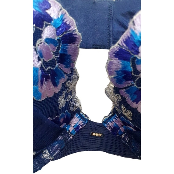 Victoria's Secret 36DD Dark Blue Flower Embroidered Embellished Plunge Bra - Picture 5 of 9